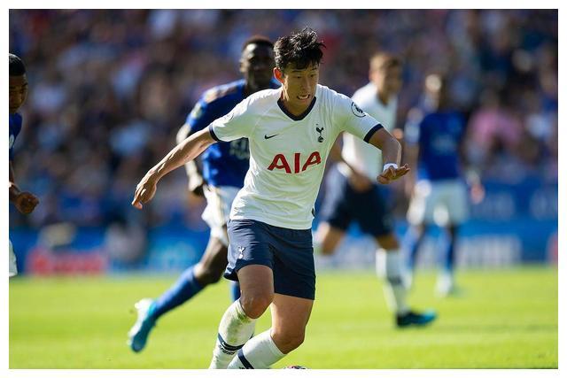 亚博体育官网-加时末段皇家社会备战英超,扳平良机细节曝光,态度坚定,身体对抗强度拉满